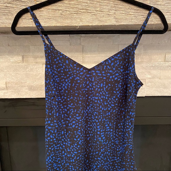 Blue and black maxi dress with low back - Picture 4 of 7